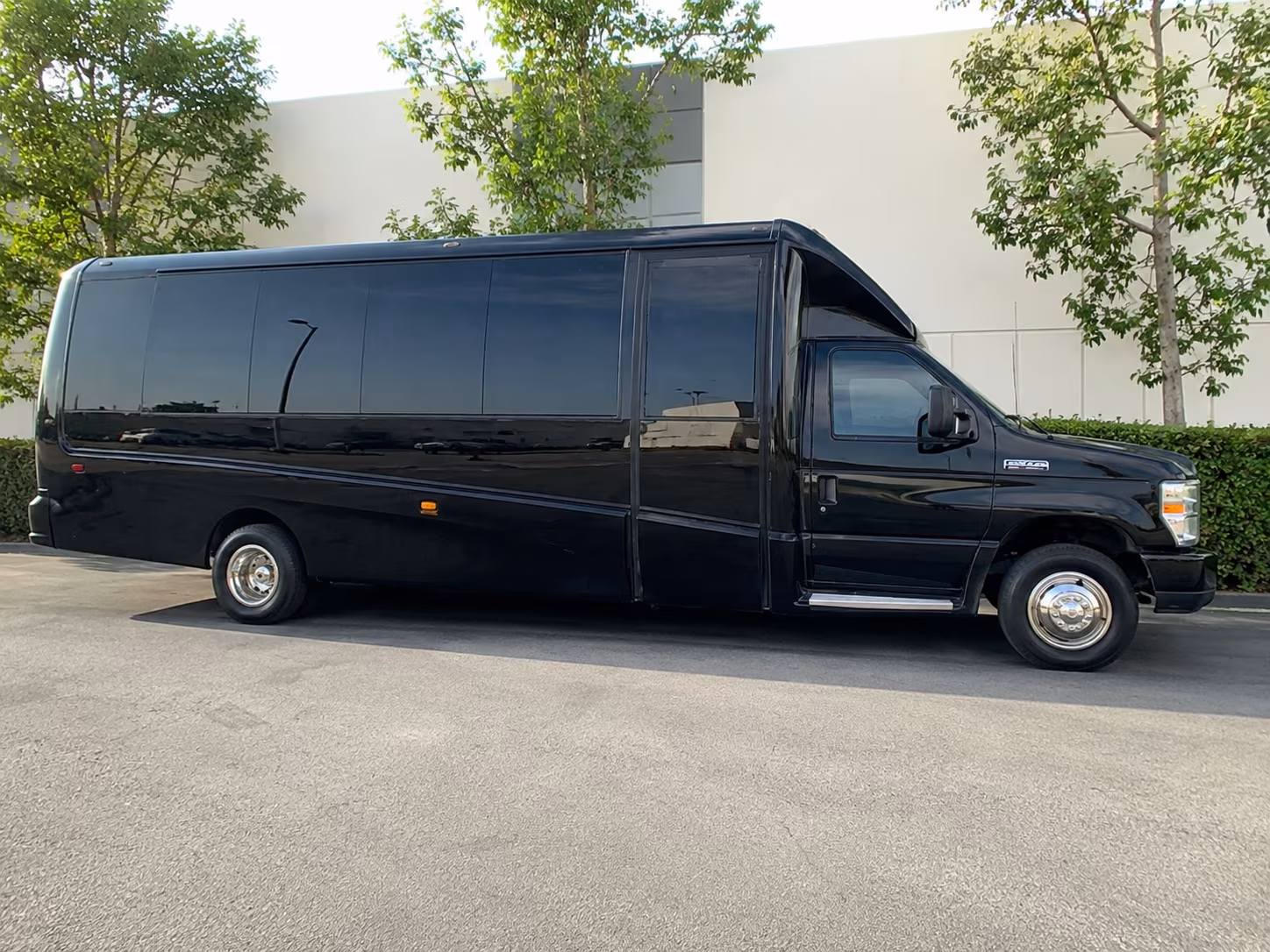 employee shuttle buses for east orange companies and commuters