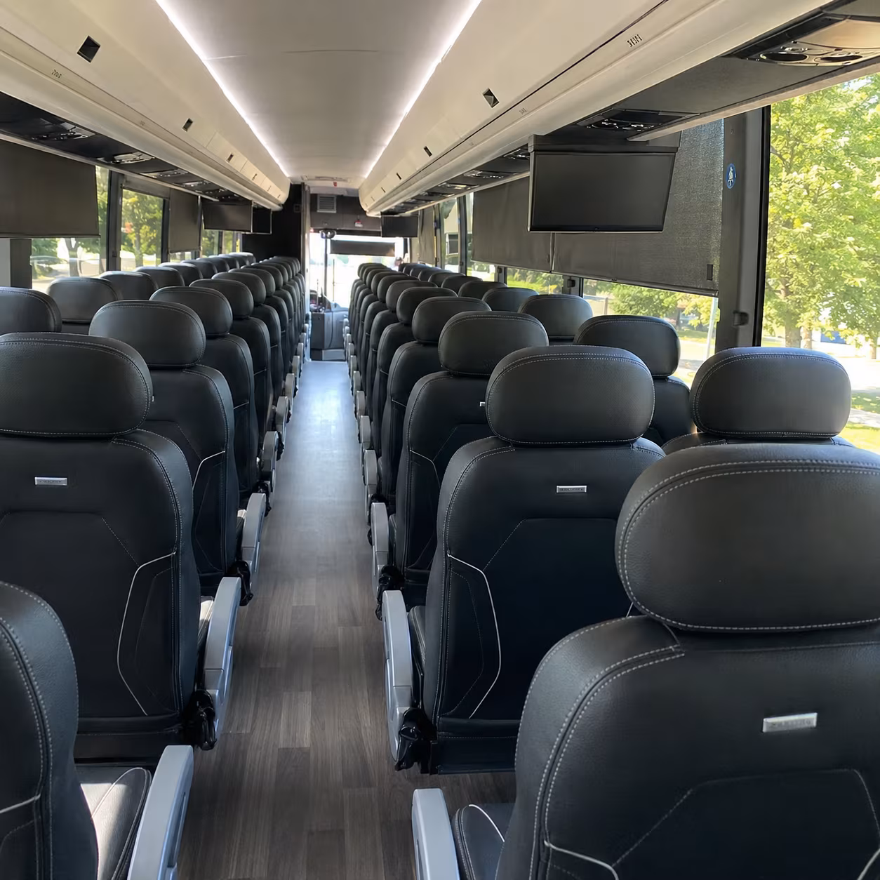 overnight and multi day charter bus rentals out of essex county